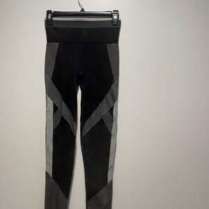 PINK Victoria's Secret Black and Gray Leggings